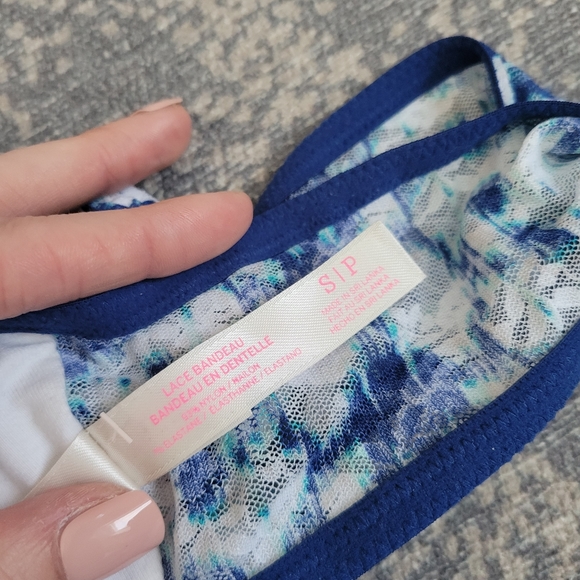 Victoria's Secret Pink Bandeau Bundle - Picture 11 of 11